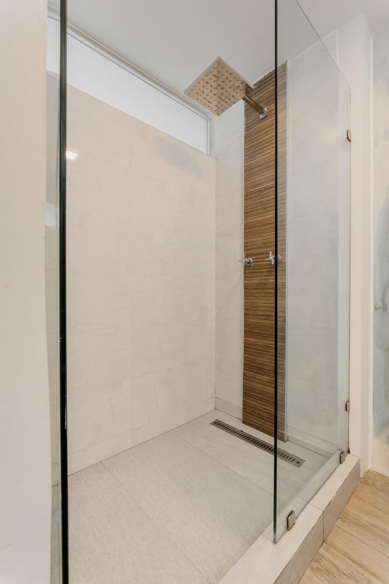 The Ocean Vibes Suites By Casa Paraiso แคนคูน ภายนอก รูปภาพ