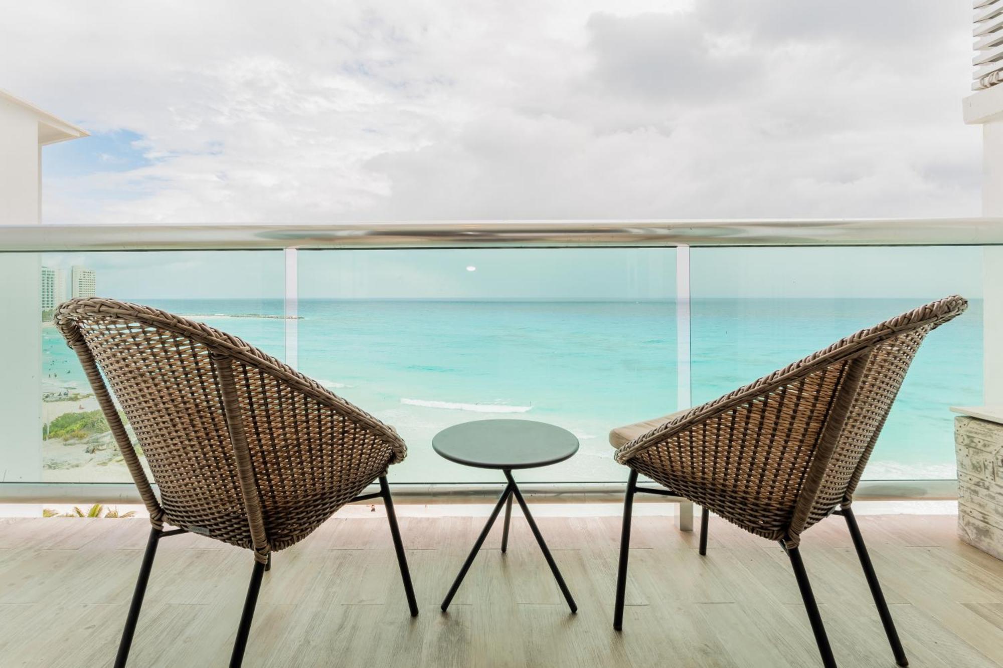 The Ocean Vibes Suites By Casa Paraiso แคนคูน ภายนอก รูปภาพ