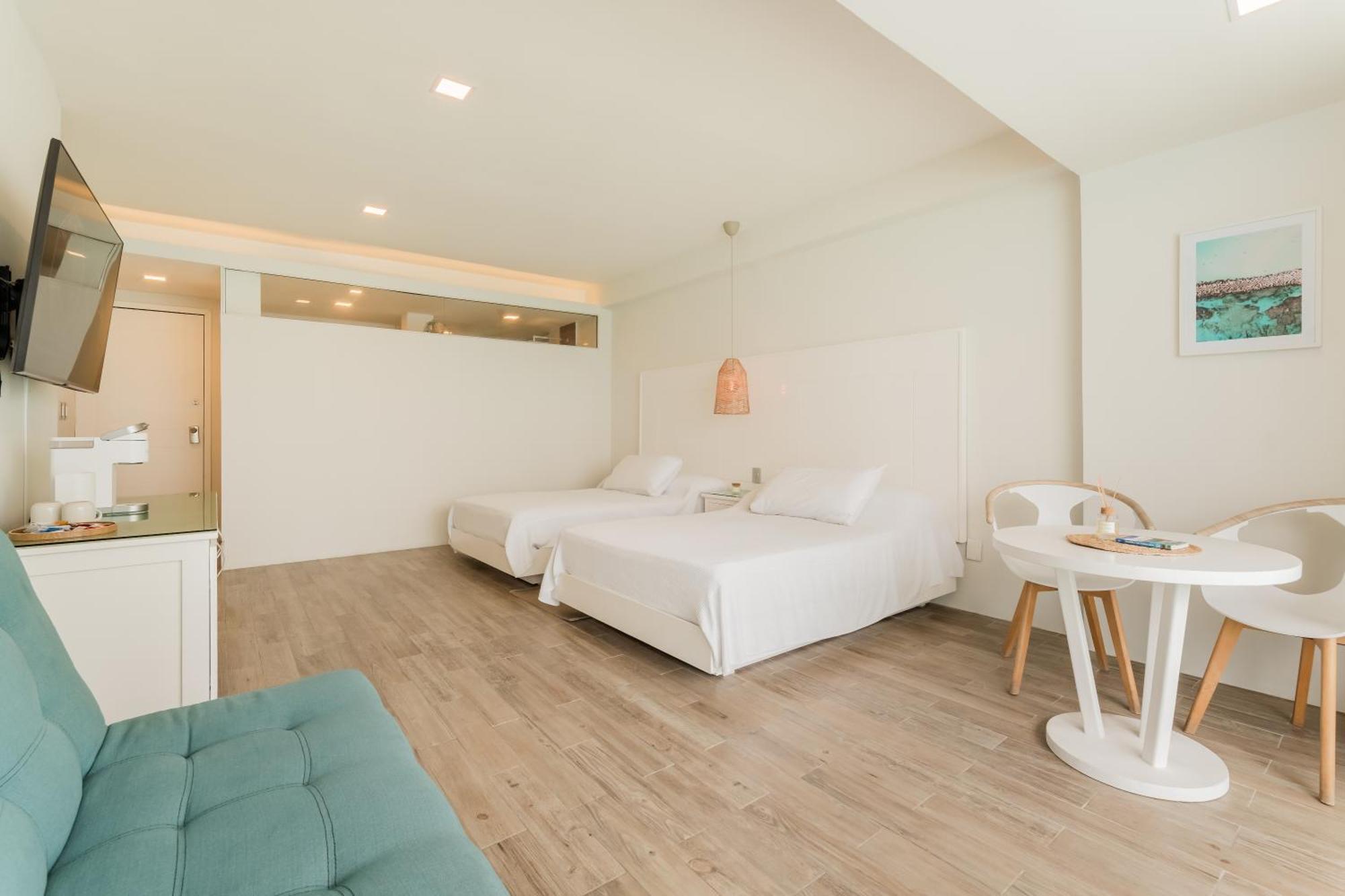 The Ocean Vibes Suites By Casa Paraiso แคนคูน ภายนอก รูปภาพ