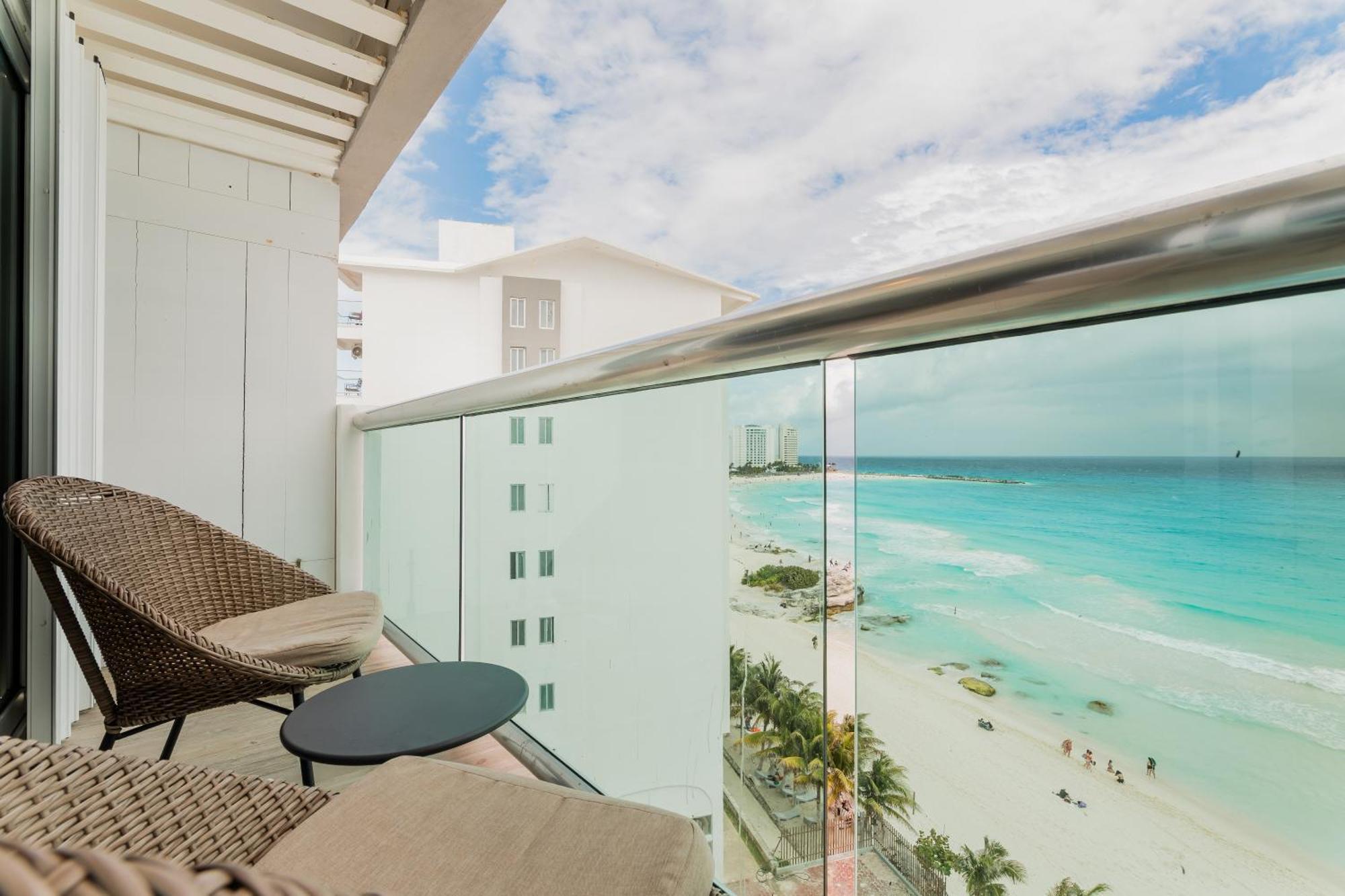 The Ocean Vibes Suites By Casa Paraiso แคนคูน ภายนอก รูปภาพ